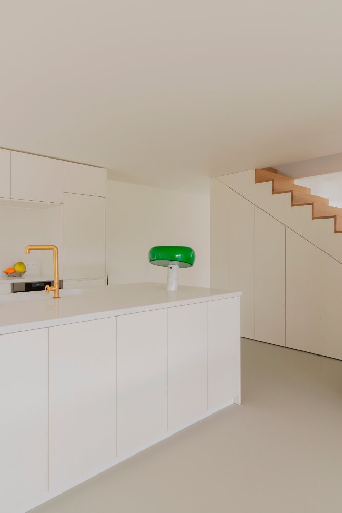 Casa de campo BON en Saint-Clément-de-Rivière Francia de (ma!ca) architecture 
