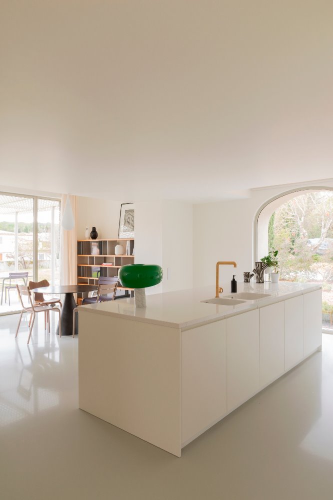 Casa de campo BON en Saint-Clément-de-Rivière Francia de (ma!ca) architecture 
