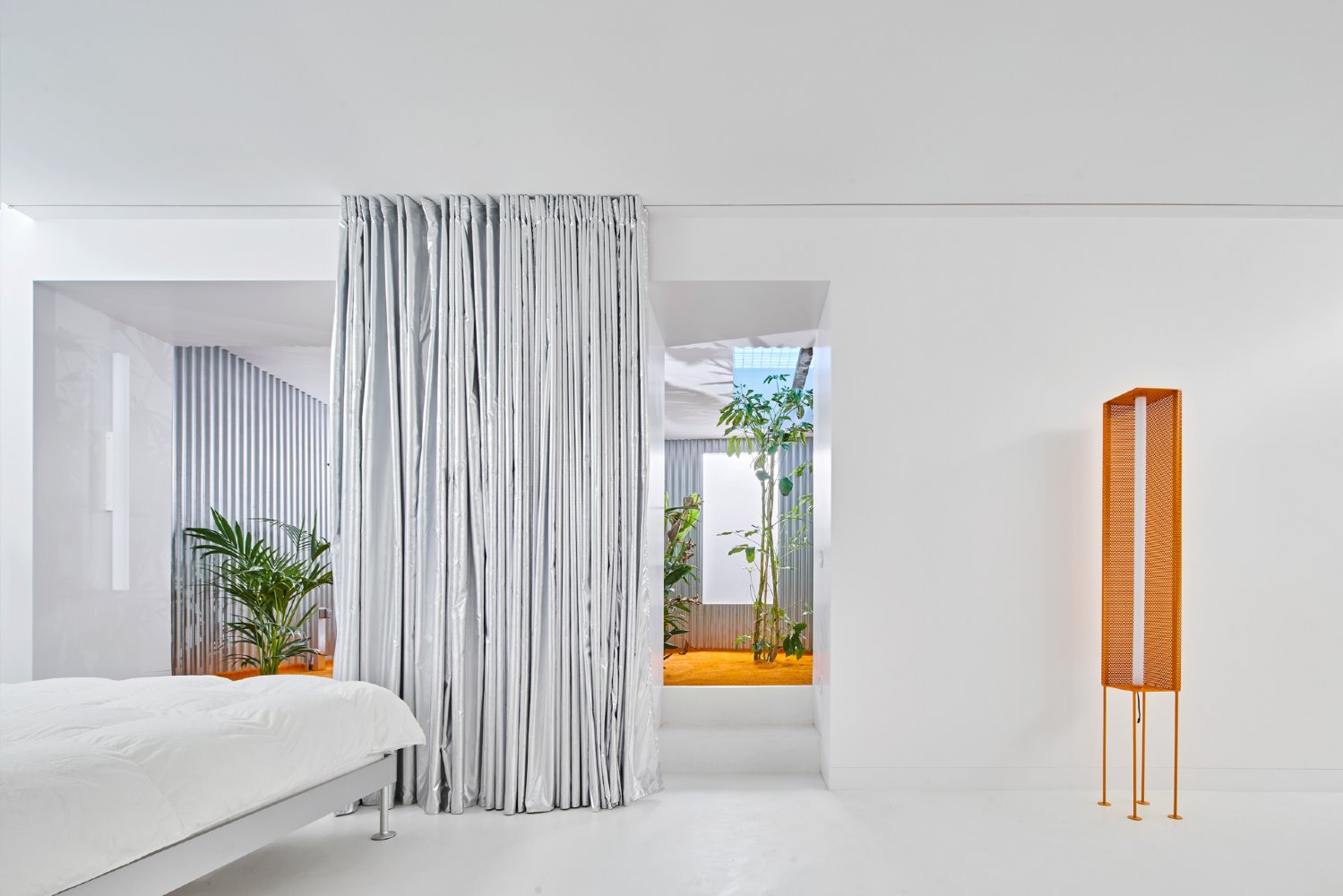Casa A12 de Lucas y Hernández-Gil en Madrid 