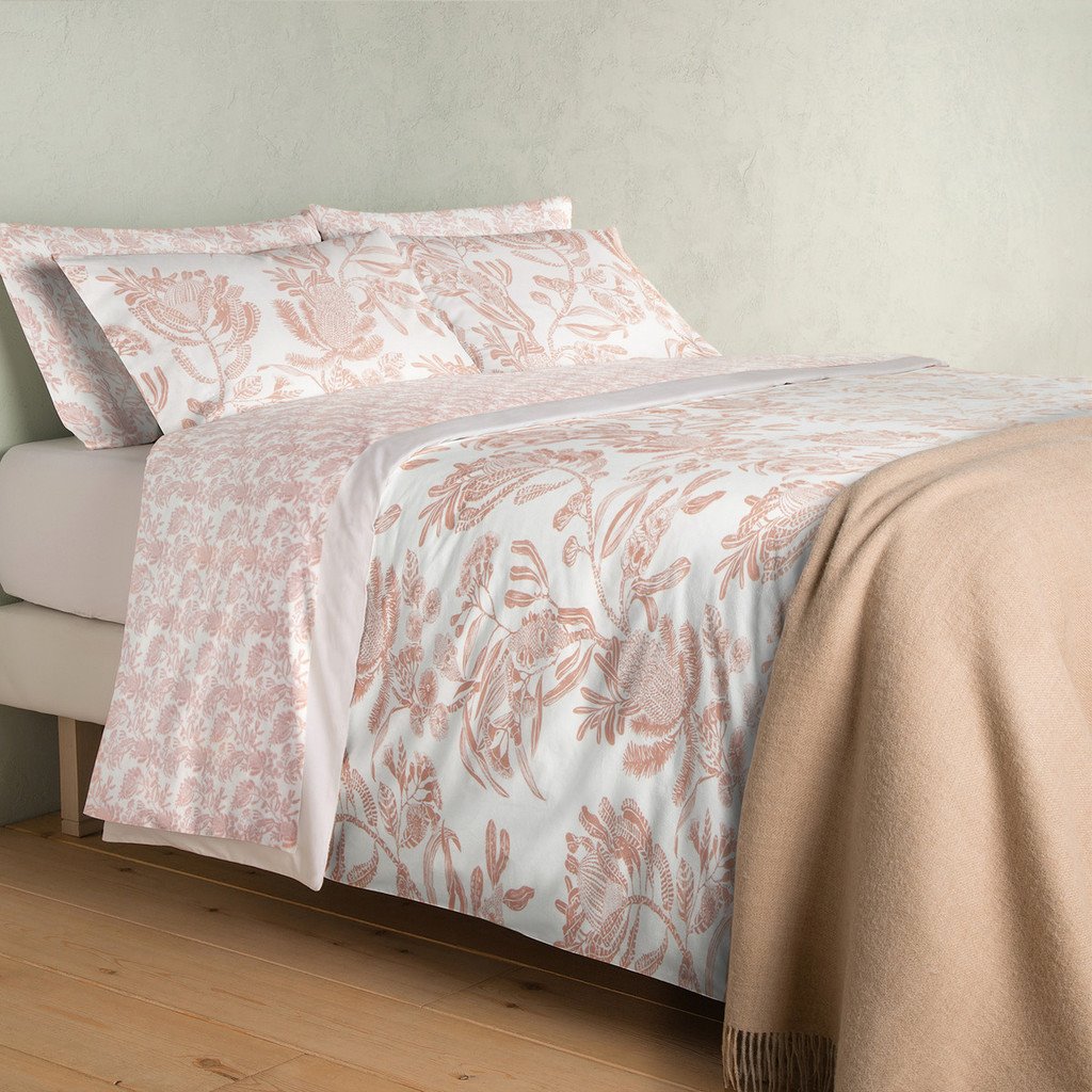 ropa de cama sencilla para dormitorio pequeño