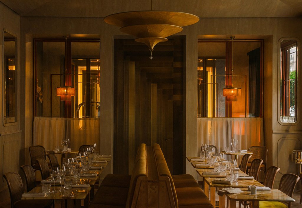 restaurante Nolinski en París con interiorismo art deco