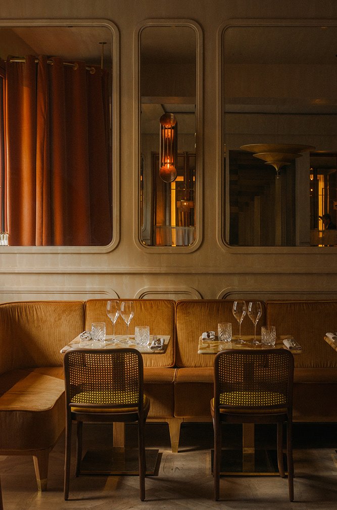 restaurante Nolinsky en París con interiorismo art deco 7