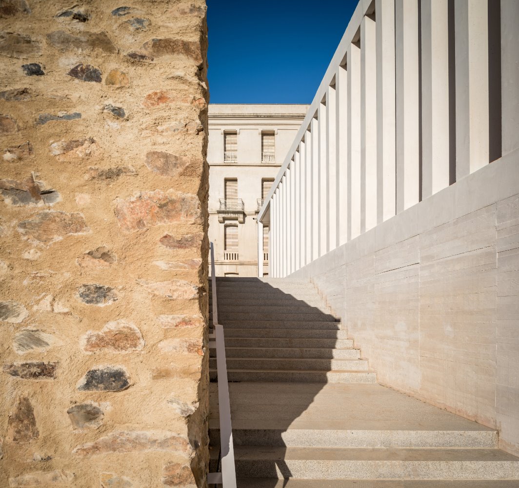 Museo de Arte Contemporáneo Helga de Alvear de Tuñón Arquitectos 