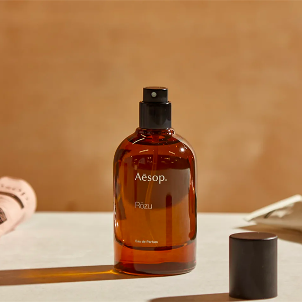 Adivina qué arquitecta inspira el nuevo perfume de Aesop