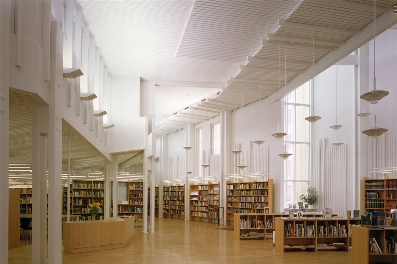 Biblioteca de Vallila, Helsinki, 1979-1984, de Juha Paiviskä.