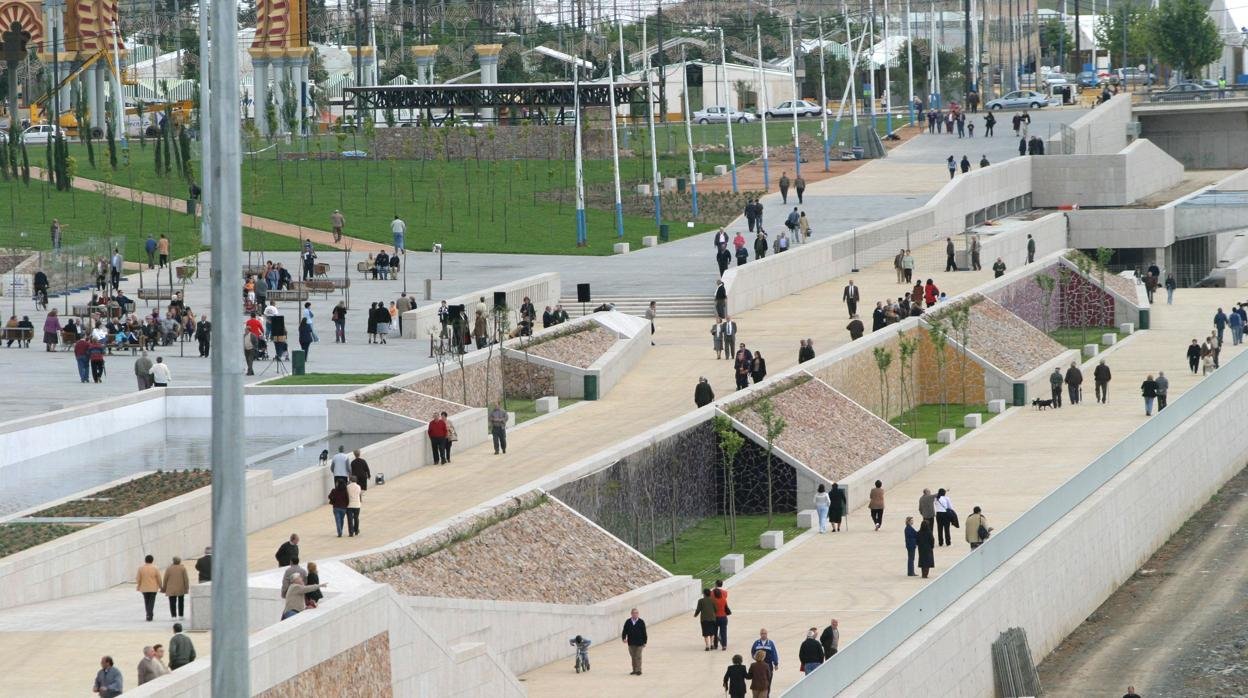 Balcón del Guadalquivir de Juan Navarro Baldeweg en Córdoba