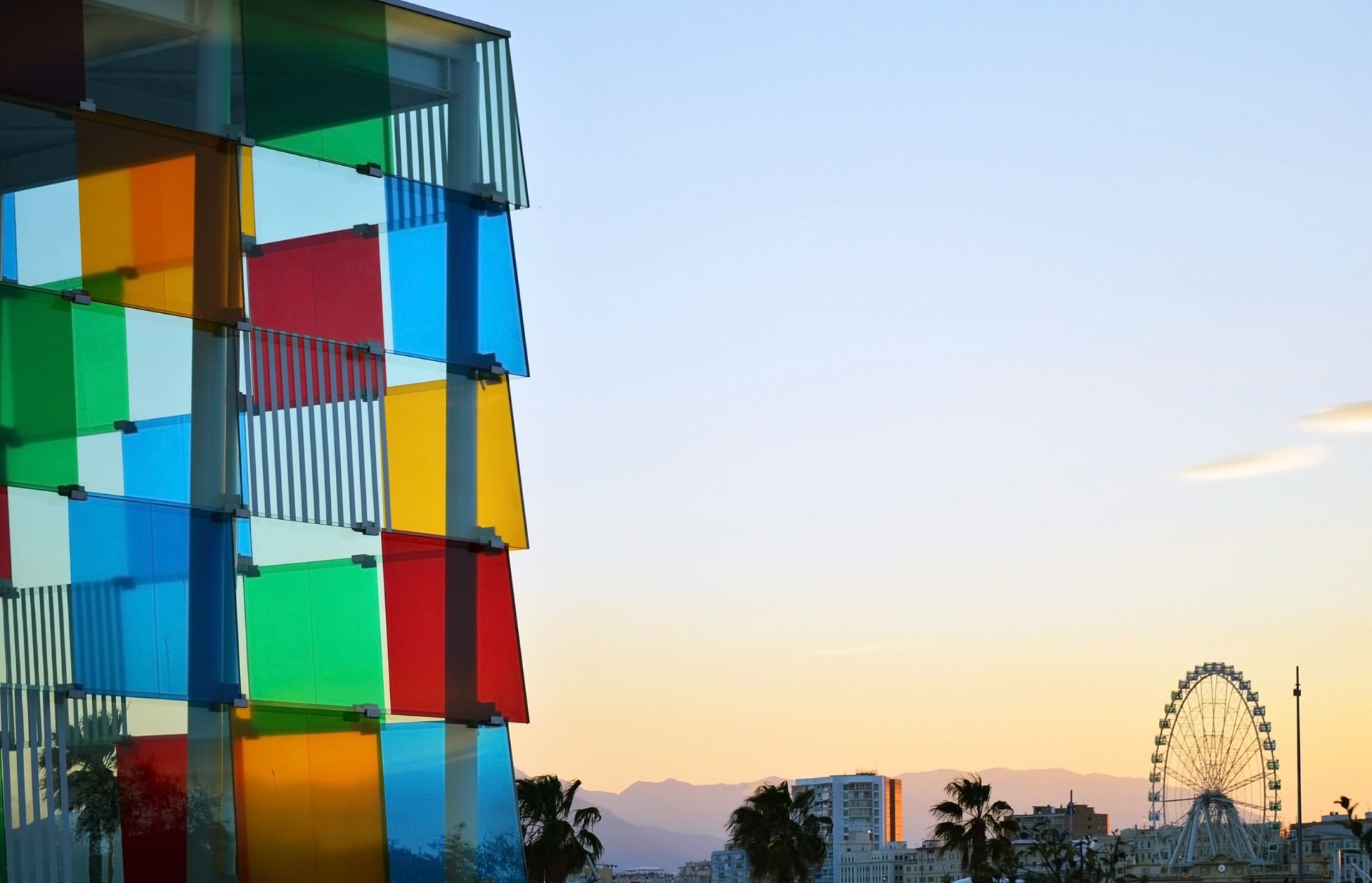 Centro Pompidou de Javier Pérez de la Fuente y Juan Antonio Marín Malavé en Málaga