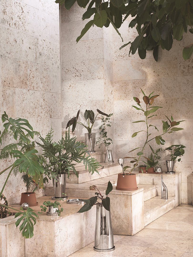 Aquí puedes ver al completo la colección Terra de Snøhetta para Georg Jensen. 