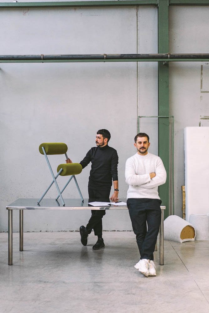 Alberto Sánchez y Eduardo Villálón, del estudio Mut, fundado en 2010. Gracias a su personalidad independiente, son referentes del diseño. 