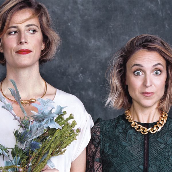 Clara Muñoz-Rojas y Belén Moreu llevan más de diez años metiéndose en jardines. Desde que fundaron el estudio de paisajismo Rent a Garden han plantado semillas en toda clase de espacios exteriores e interiores. 