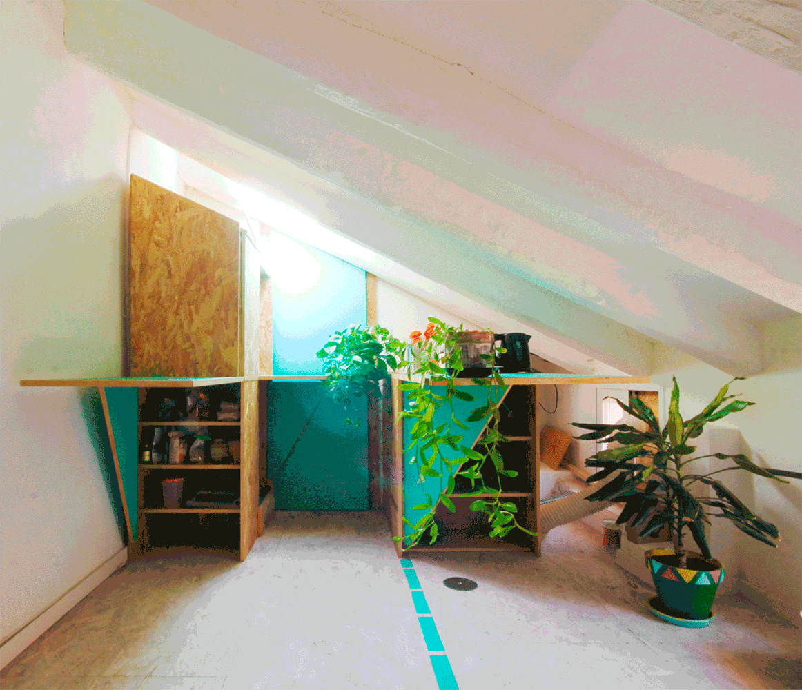 Todos los elementos funcionales de la vivienda están contenidos en tres módulos: cocina, almacenaje y baño.