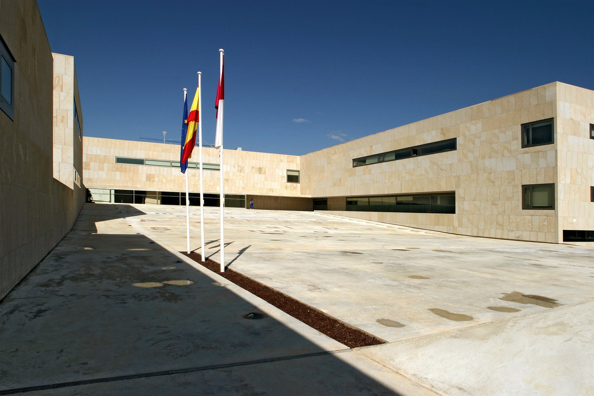 Sede de la Consejería de Educación y Ciencia, de PAZ + CAL Arquitectura (Toledo)