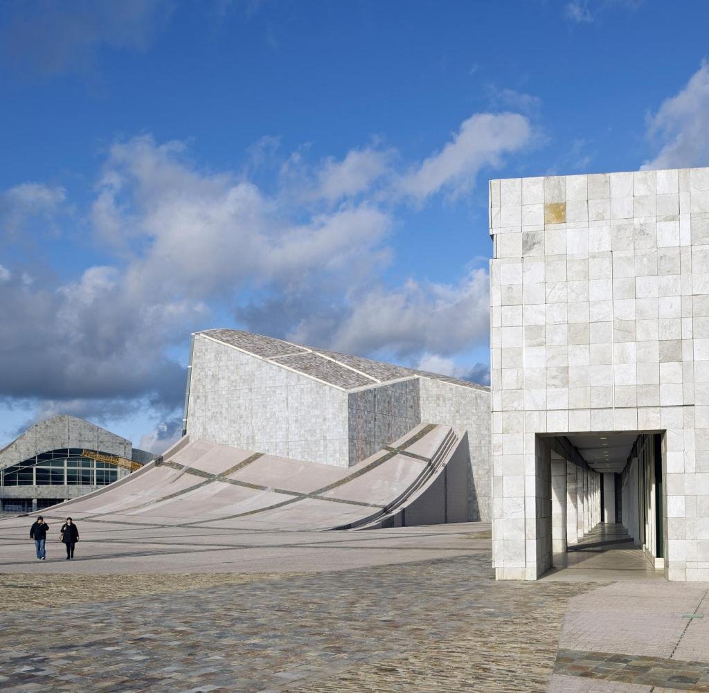 Cidade da Cultura, de Peter Eisenman (Santiago de Compostela, Galicia)