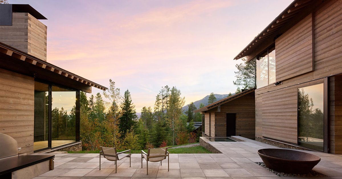 Una casa unifamiliar en mitad de la naturaleza de las Montañas Rocosas