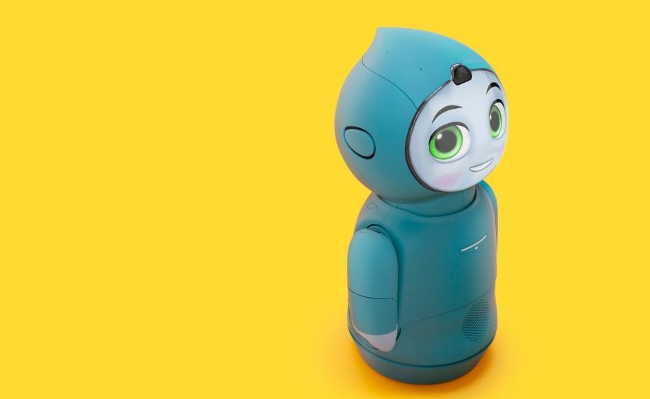 El diseño es sencillo para aumentar su expresividad. El robot se comunica, básicamente, a través de los ojos y de las manos. Su cuerpo es de color azul brillante, y resulta agradable al tacto. 