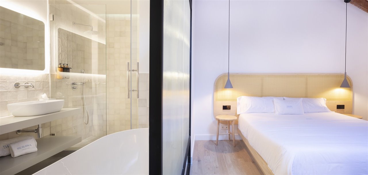 Una de las habitaciones, con los mejores y más novedosos acabados. Cuyo interiorismo es obra de Ggarchitects y Estudio Alegría.
