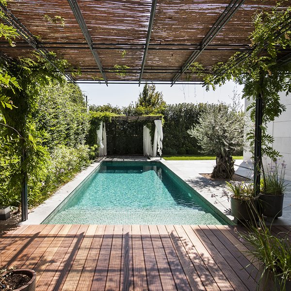 Siete claves para disfrutar de tu jardín este verano en modo sostenible