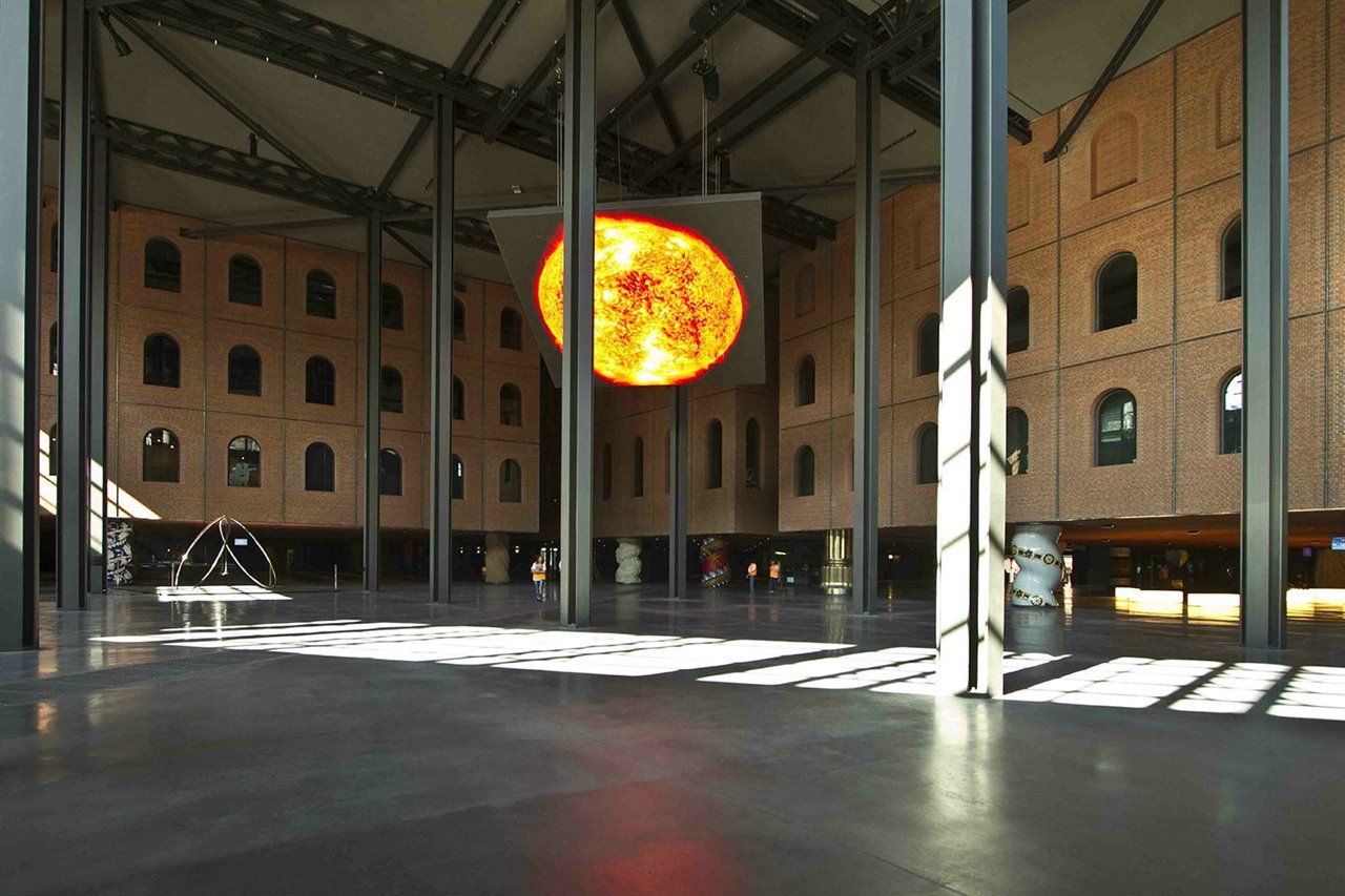 La remodelación de la Alhóndiga de Bilbao (2010) es uno de los numerosos proyectos que ha llevado a cabo Philippe Starck en España.