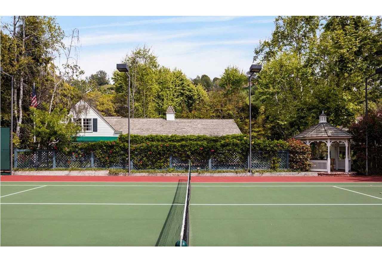 Pista de tenis de la Casa hermanos Jonathan y Drew Scott