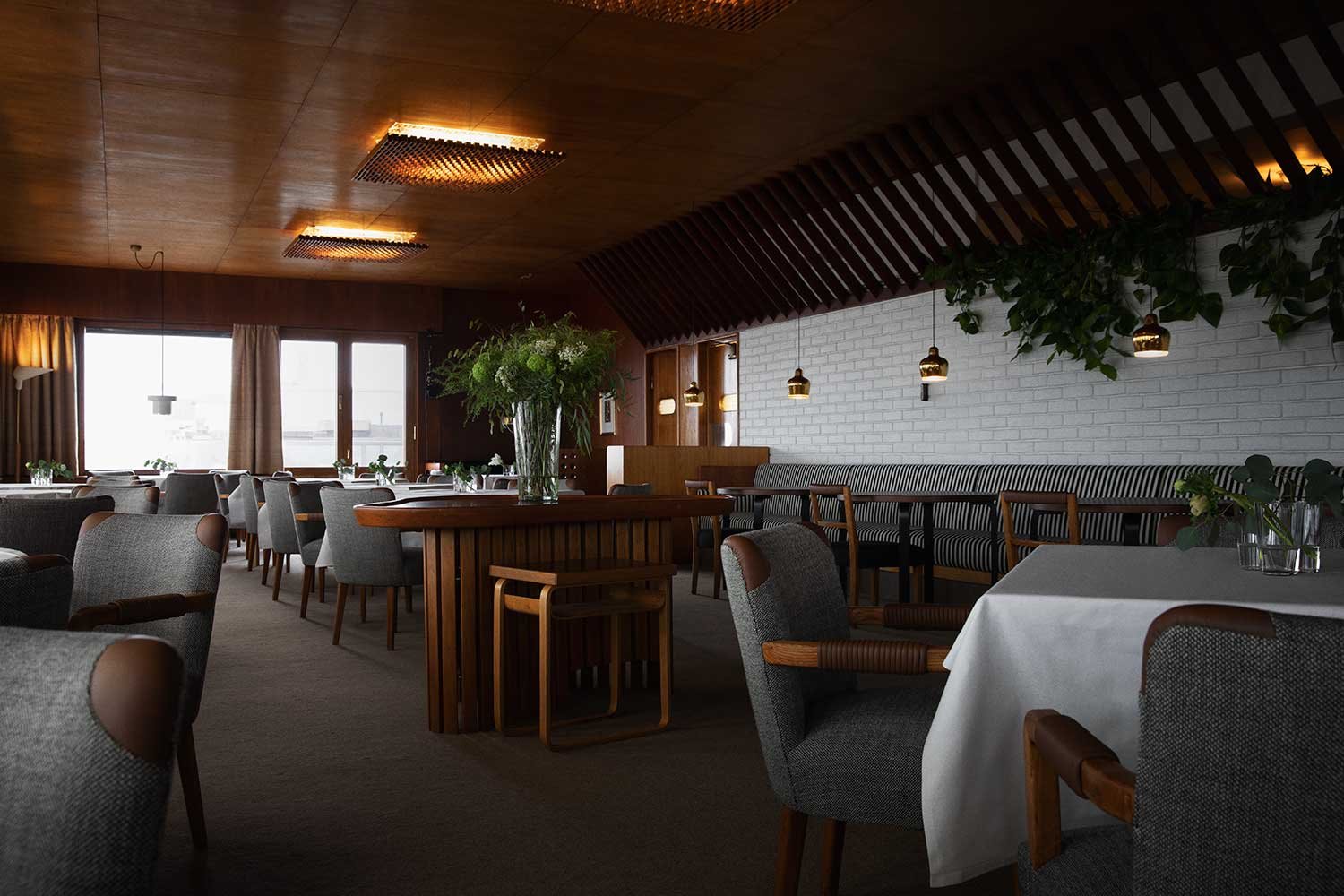 comedor-principal-restaurante-Savoy-Helsinki-Ilse-Crawford