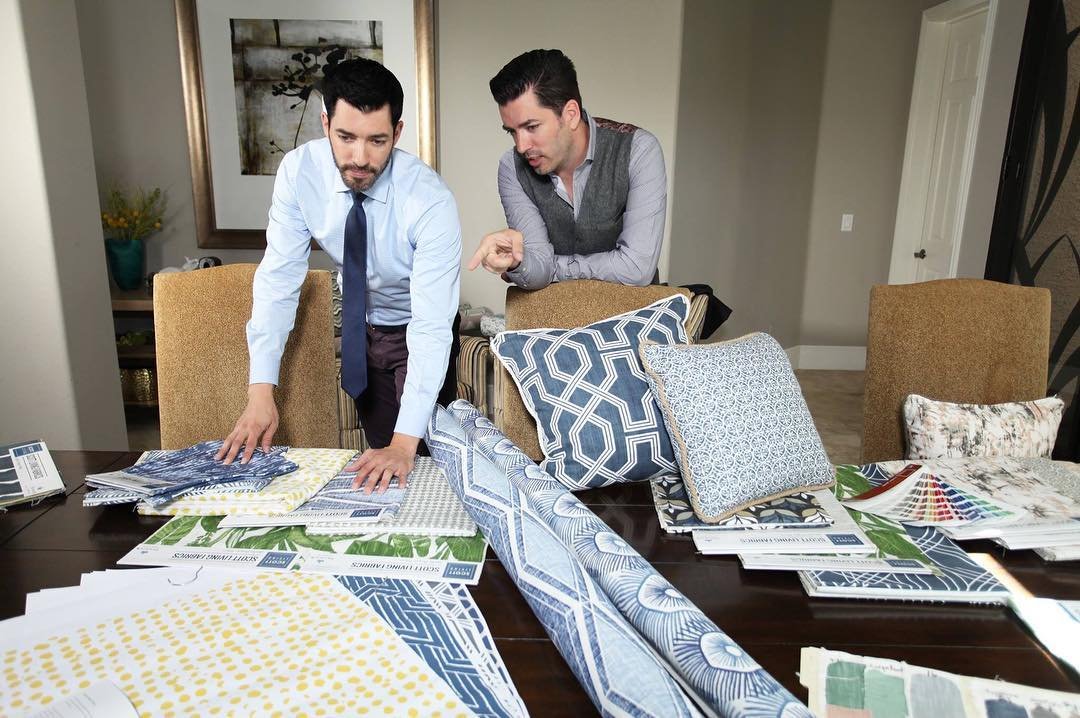 Tienen su propia línea de muebles para casa