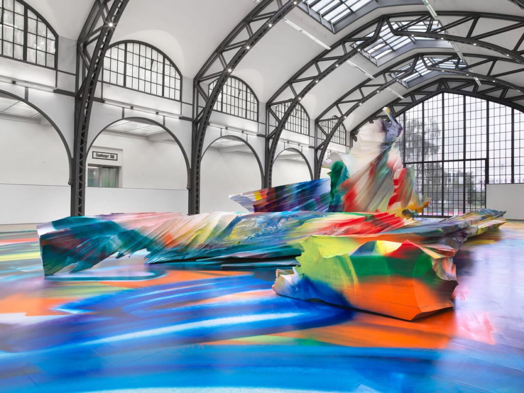 It-Wasnt-Us-2020-acrylic-on-floor-polystyrene-and-bronze-700x2550x5600-cm-Berlin-Hamburger-Bahnhof-–-Museum-für-Gegenwart-2020 4004.002-1024x769