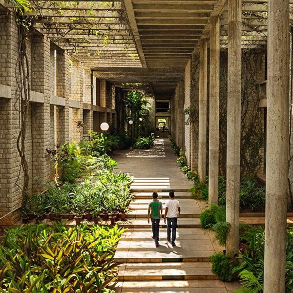 Una mirada retrospectiva a los edificios más conocidos de Balkrishna Doshi