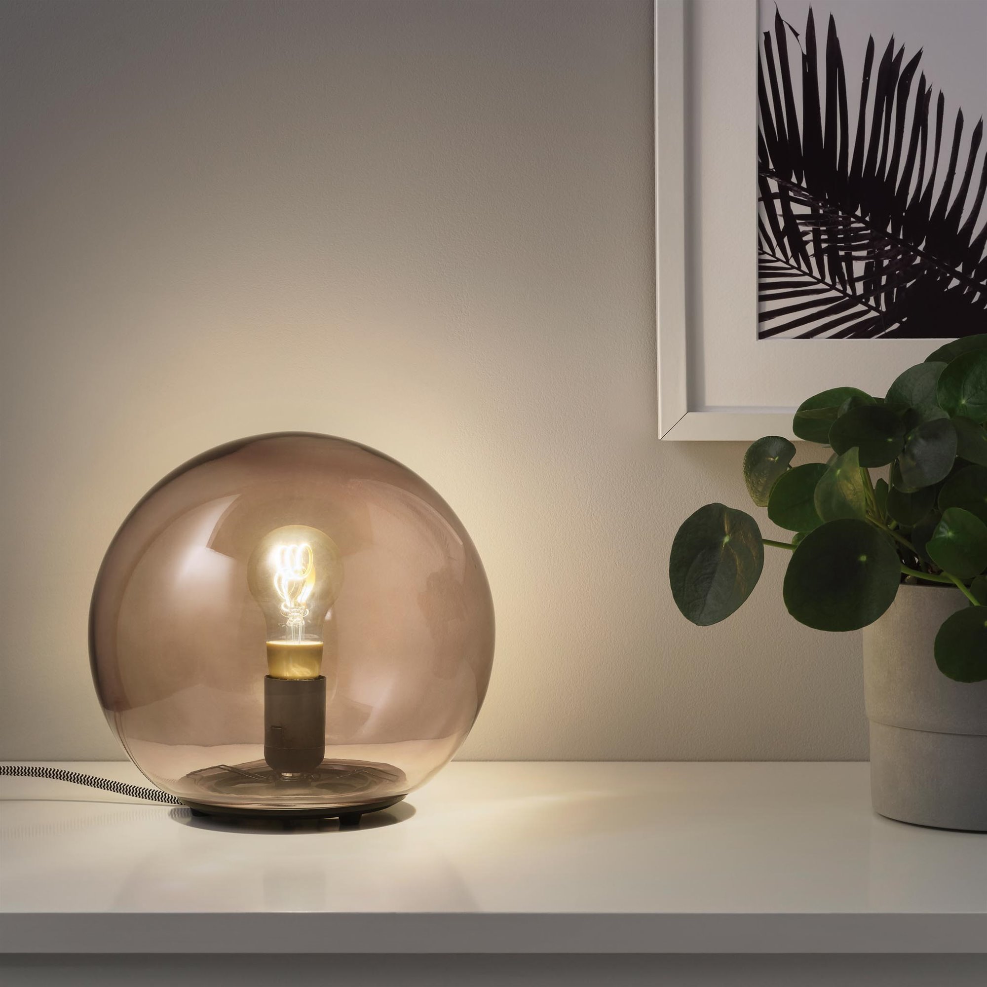 IKEA Hogar sostenible iluminacion. Iluminar de forma eficiente 