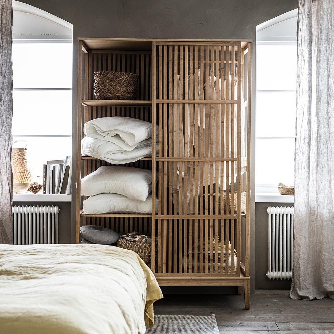 IKEA Hogar sostenible cama armario madera. Materiales renovables, reciclables o reciclados