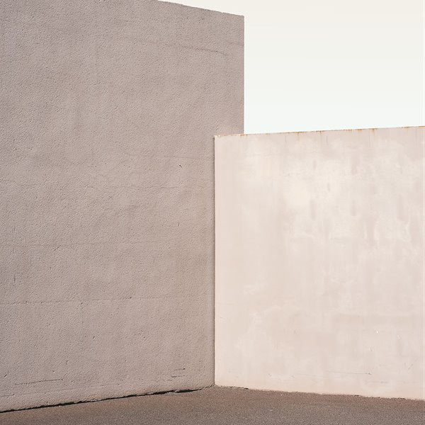 Spatial Visions-fotos de Connor Daly-Departure
