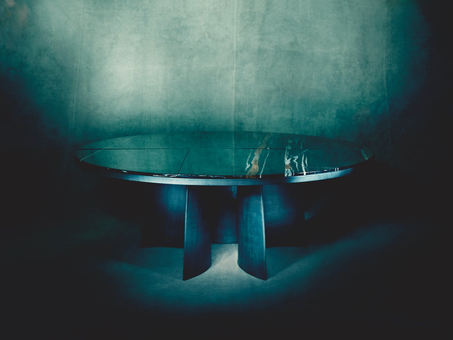 Libro Poliform Paolo Roversi mesa