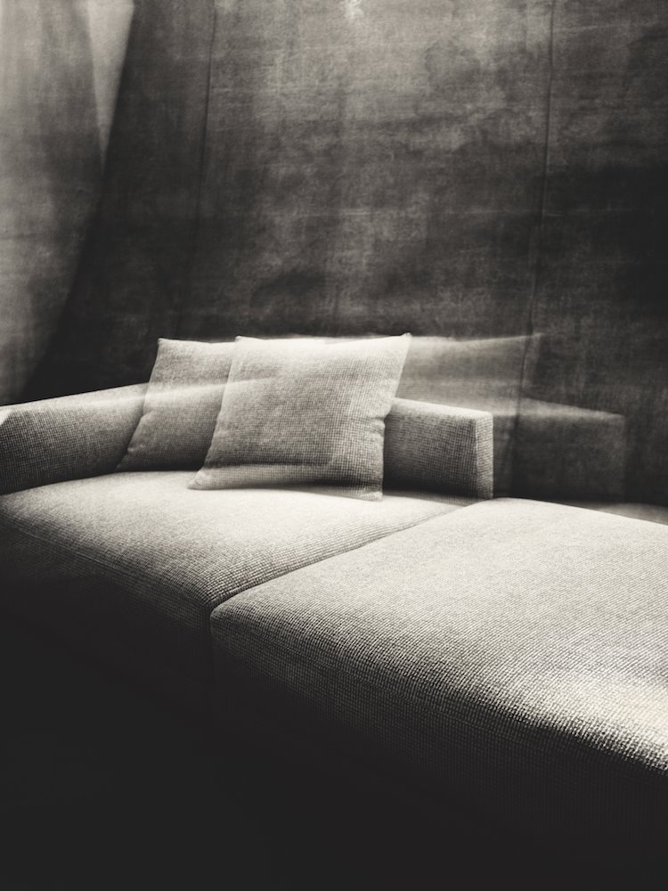 Libro Poliform Paolo Roversi sofá