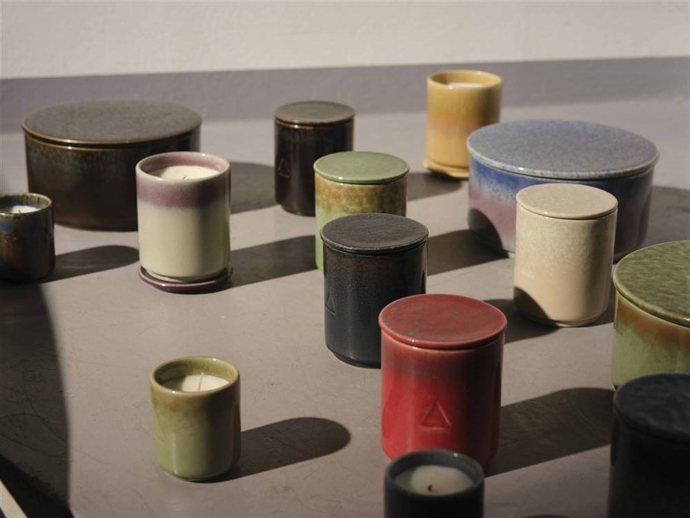 Con su propia marca, Ben Gorham se ha ganado una reputación por su uso de materias primas sencillas y por el increíble minimalismo de sus envases.