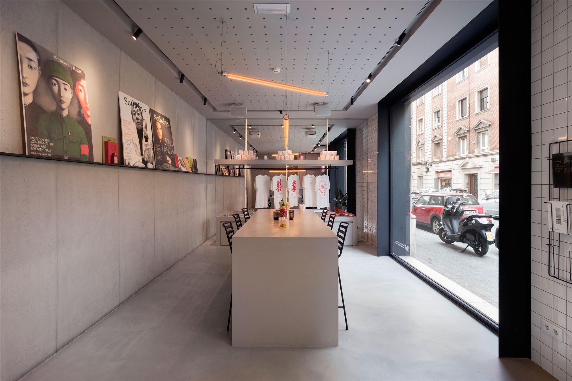pilar-libano-kao-delivery-asiatico-interiorismo-barcelona-eixample-meritxell-arjalaguer-3 b80bcf48 2000x1333