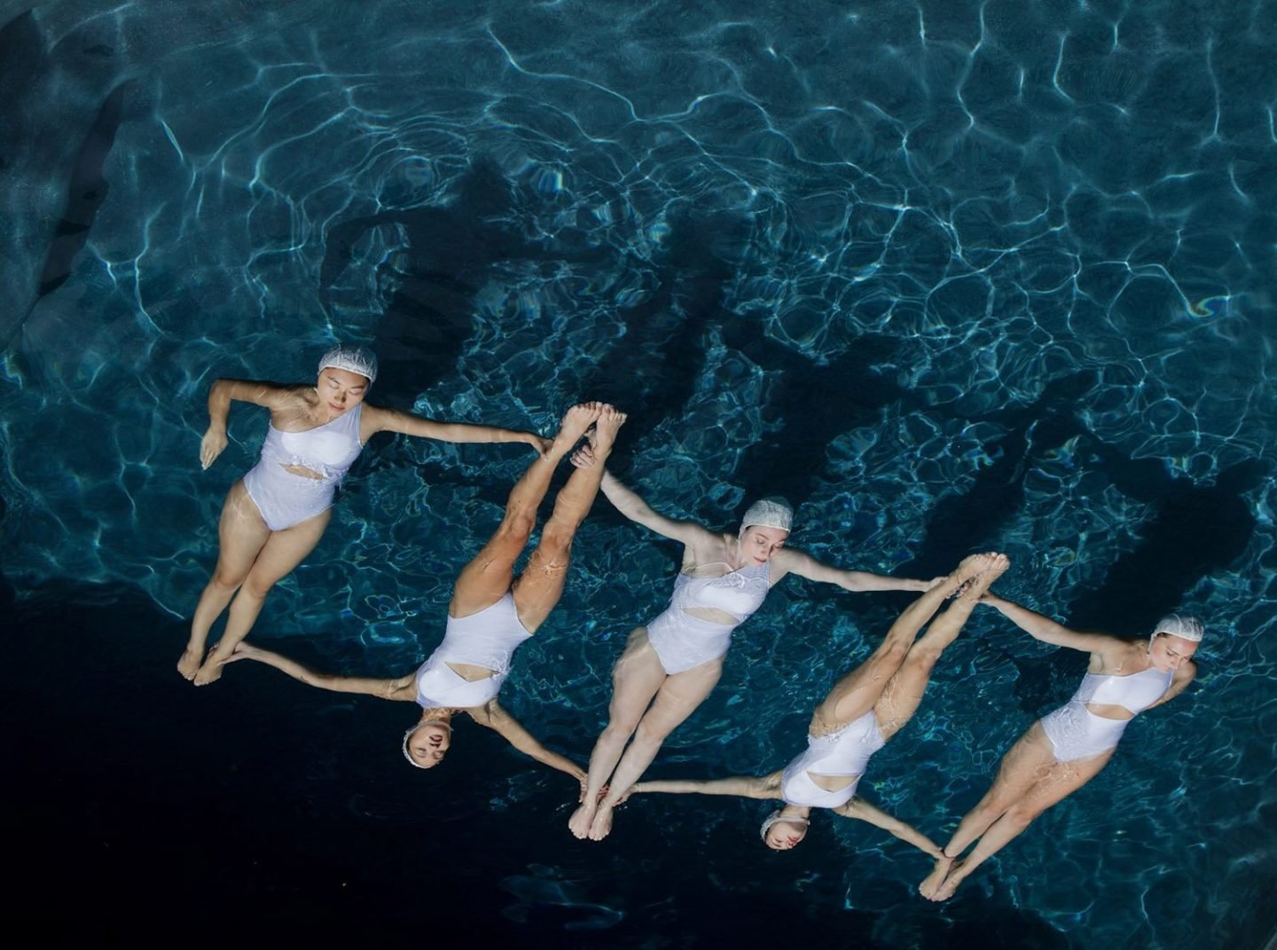 Instagram Emma Hartvig The Swimmers 2