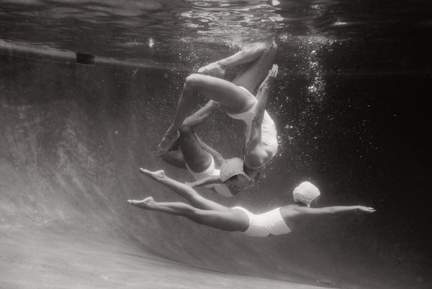 Instagram Emma Hartvig The Swimmers 4