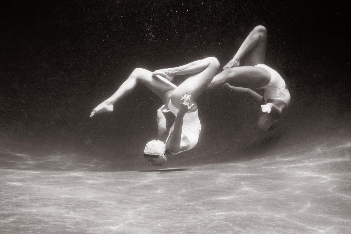 Instagram Emma Hartvig The Swimmers 5