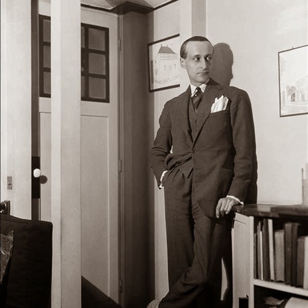 retrato-robert-mallet-stevens