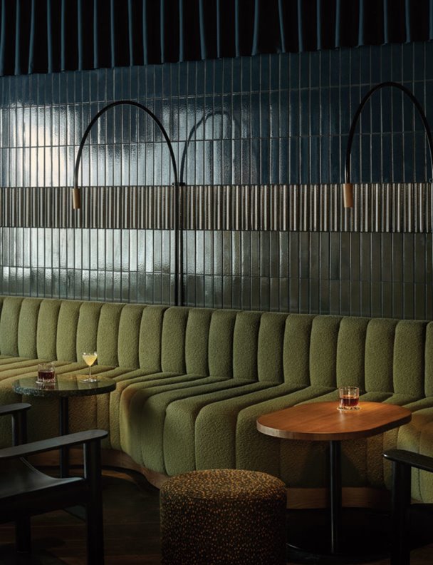 El estudio Fyra firma el nuevo Bardem Cocktail Bar en Helsinki, Finlandia