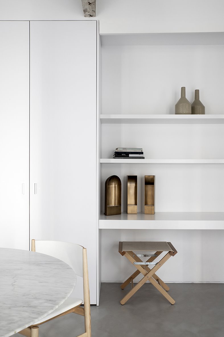 Piso Donosti Blanco Beige estanteria