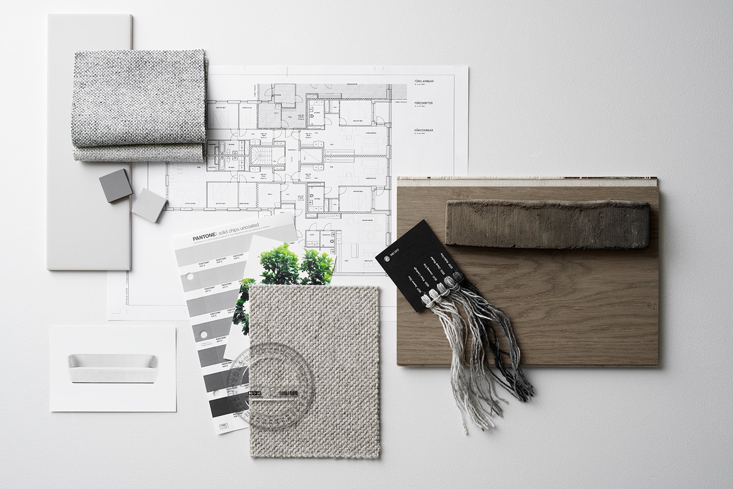Moodboard con materiales texturas y acabados para reformar una casa