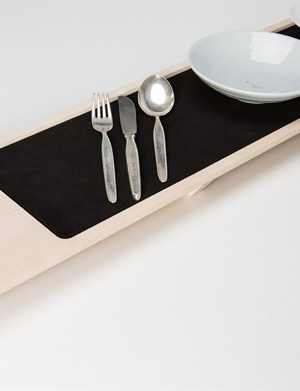Con esta bandeja podrás mantener la distancia en los restaurantes