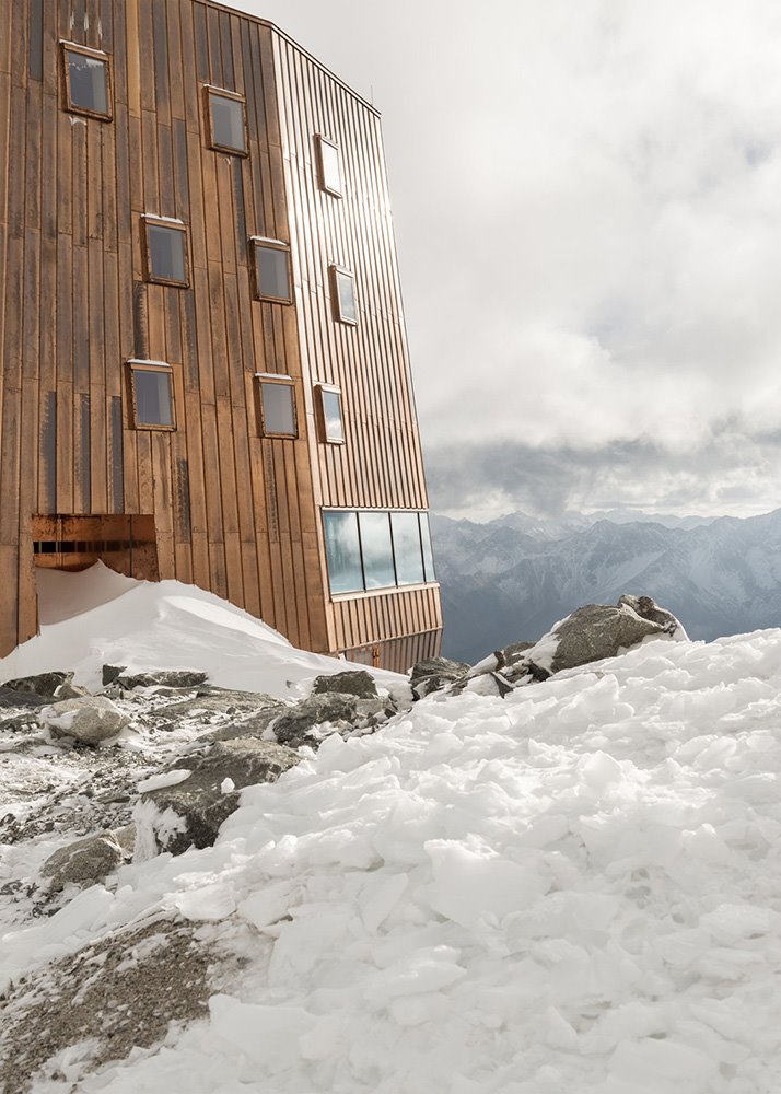 refugio sasso nero stifter bachmann vista fachada foto olivier jaist