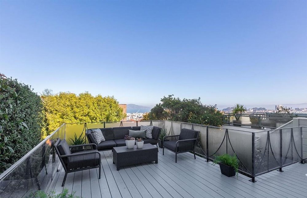 Terraza en la azotea de la casa de Winona Ryder en San Francisco