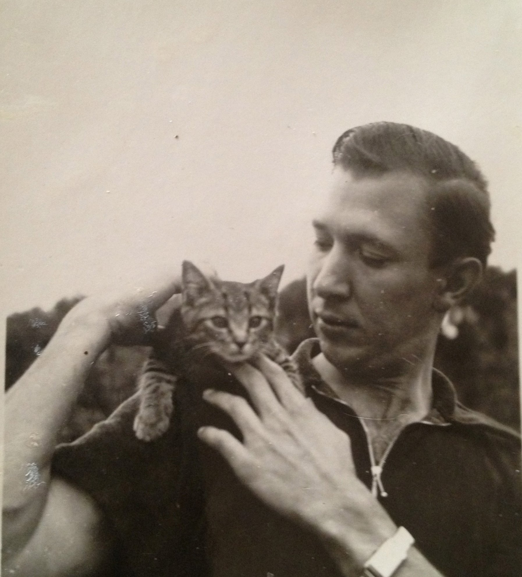 Hans J Wegner