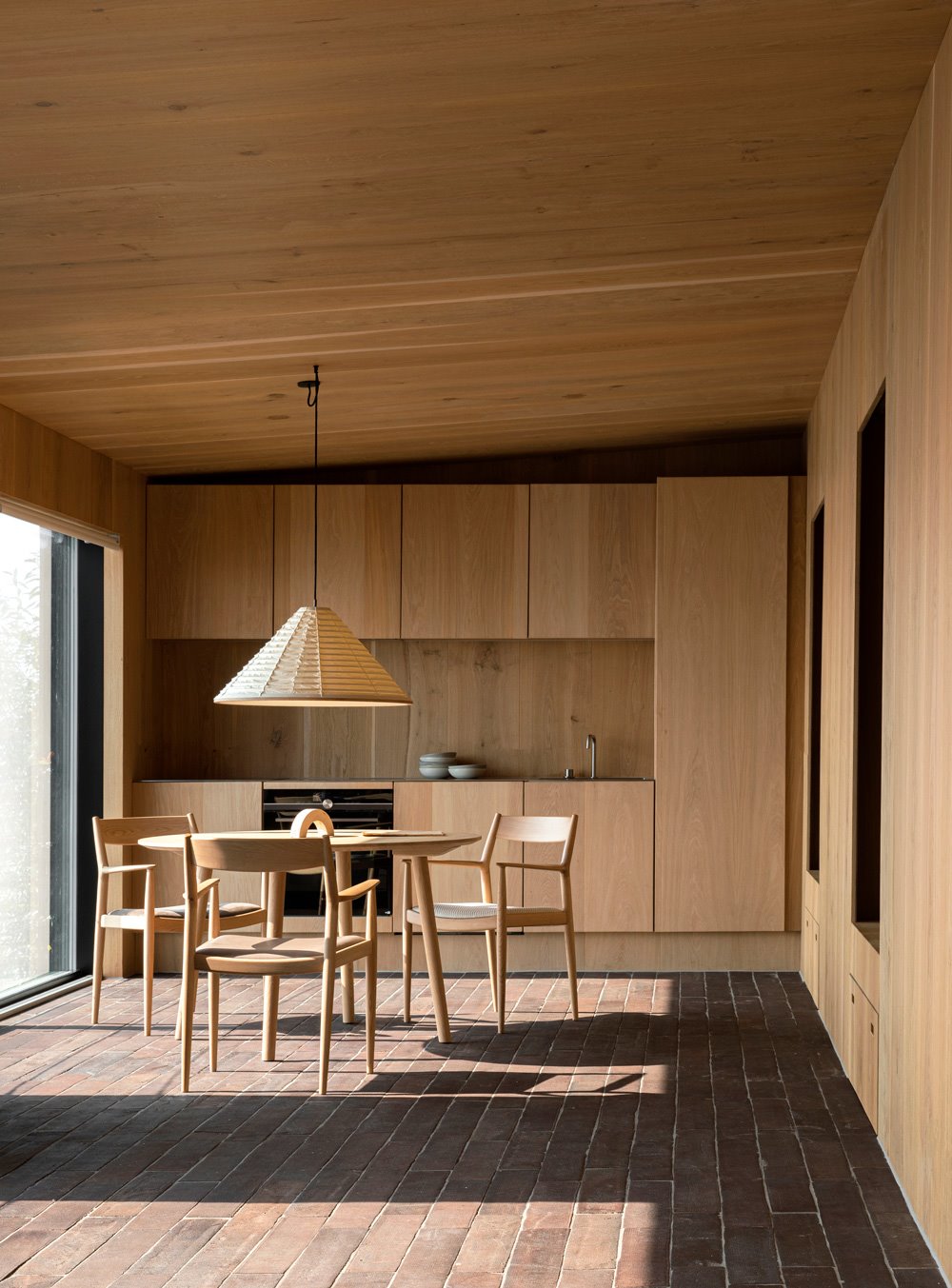 NORM ARCHITECTS FJORD BOAT HOUSE cocina
