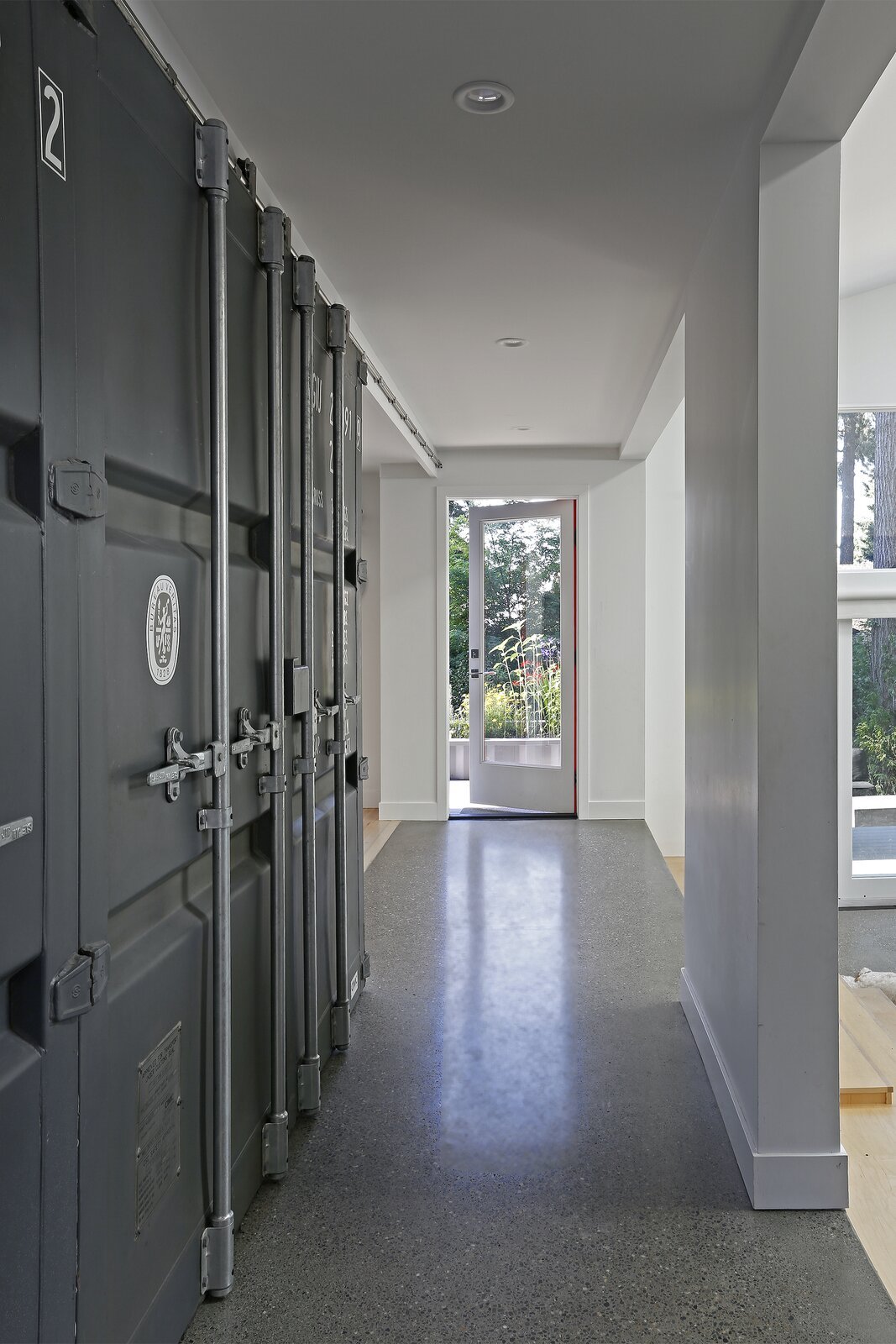 casa contenedores pasillos
