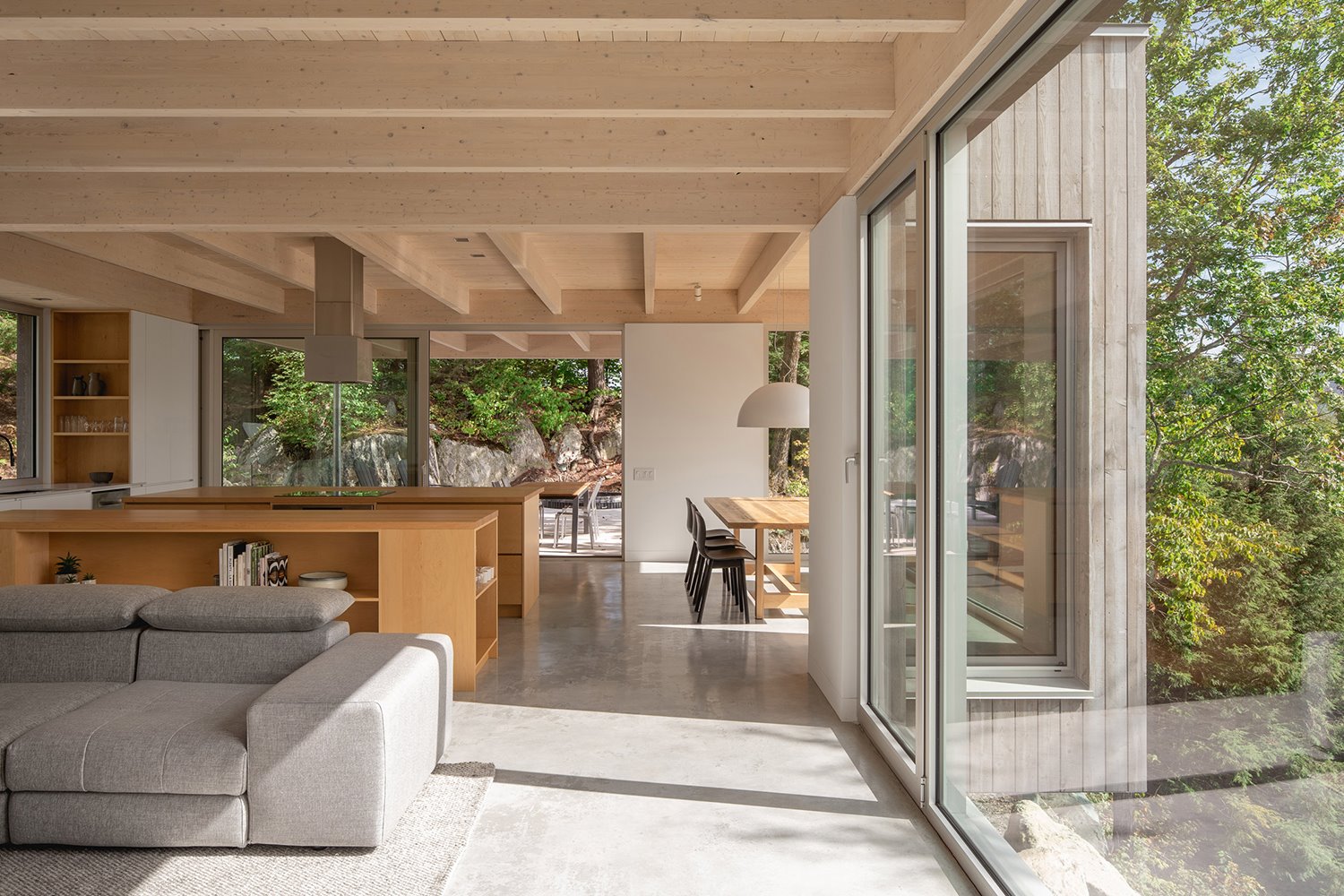 casa de madera en quebec natalie dione salón