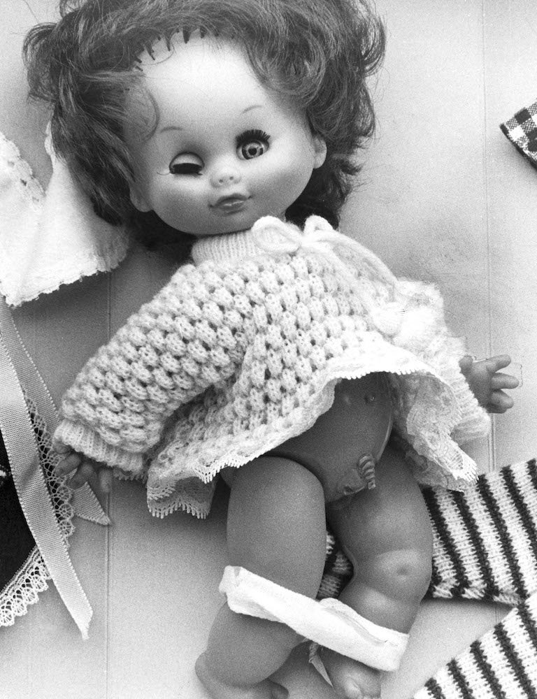Muñeca de los años setenta regalo de navidad. 1976