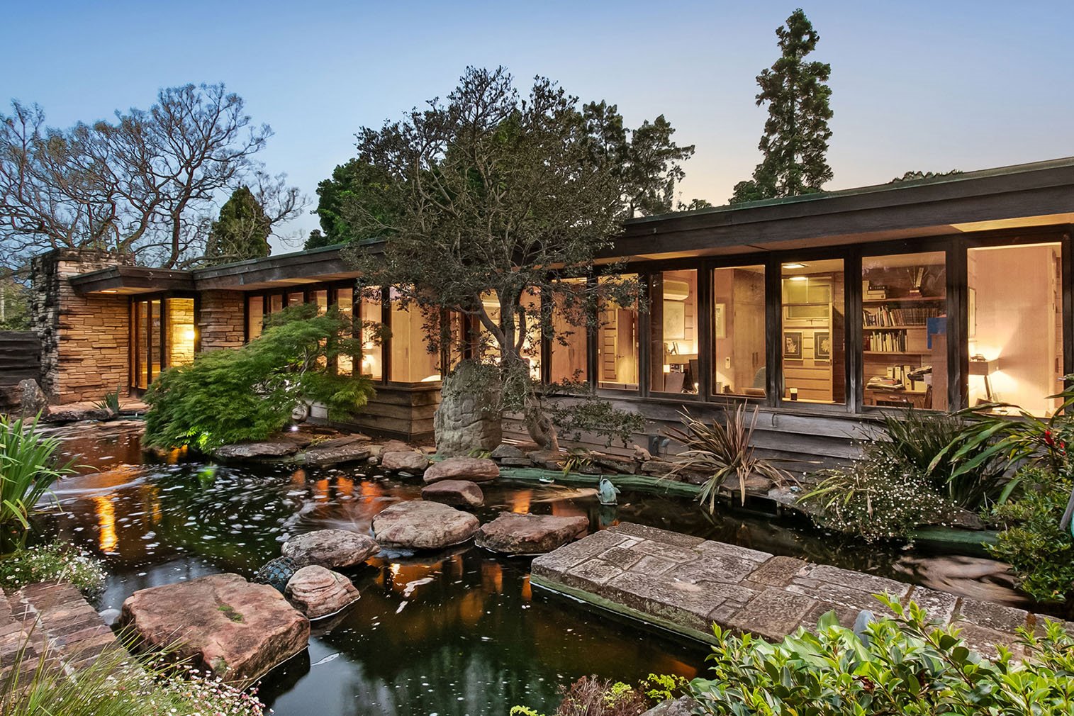 casa orgáica modernista lago